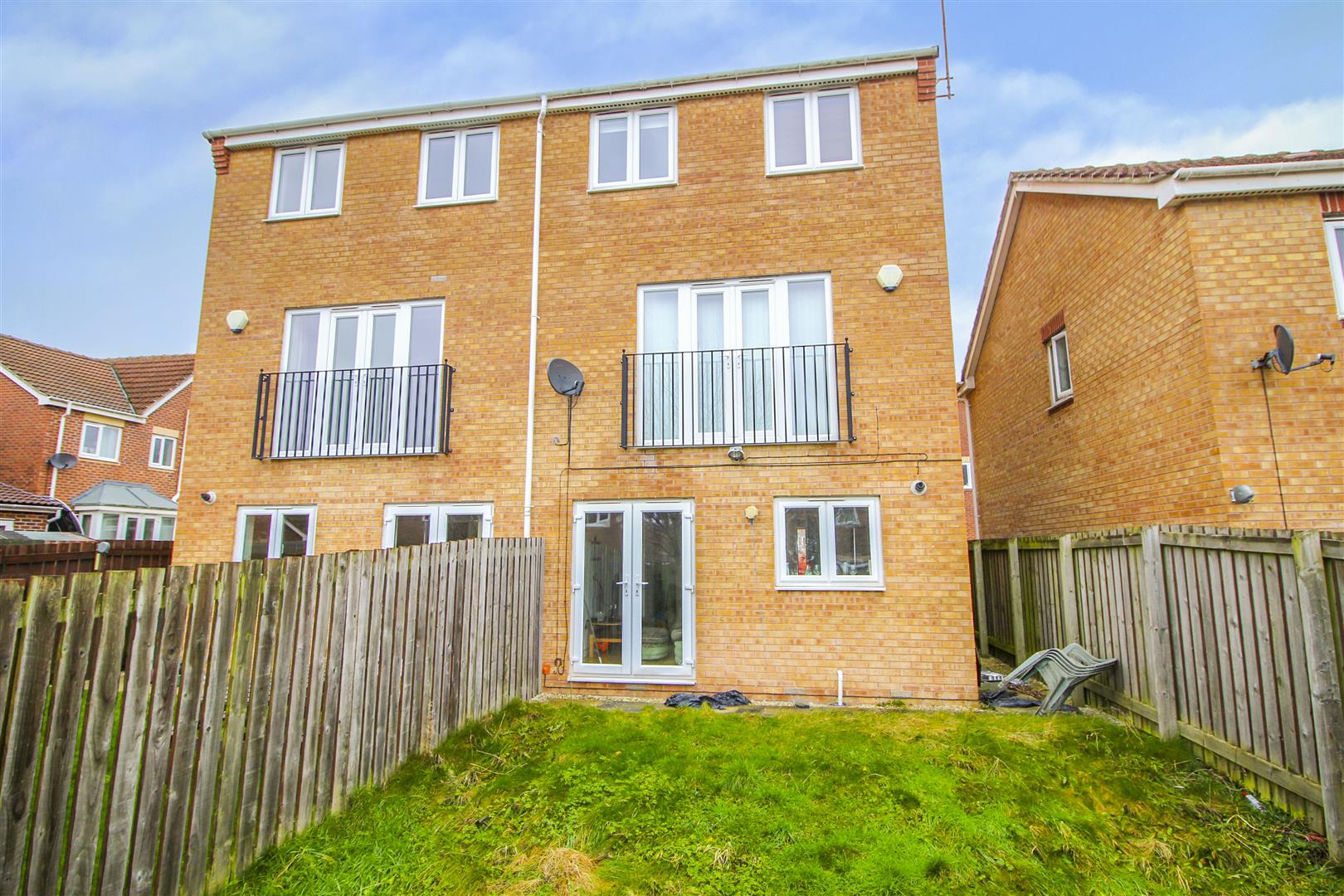 Longfield Avenue Robert Ellis Estate Agents